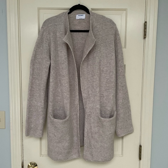 Old Navy Sweaters - Old Navy Sweater